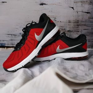 NEW Nike Men’s Air Max Full Ride TR Training Sneaker Black / Red size 12